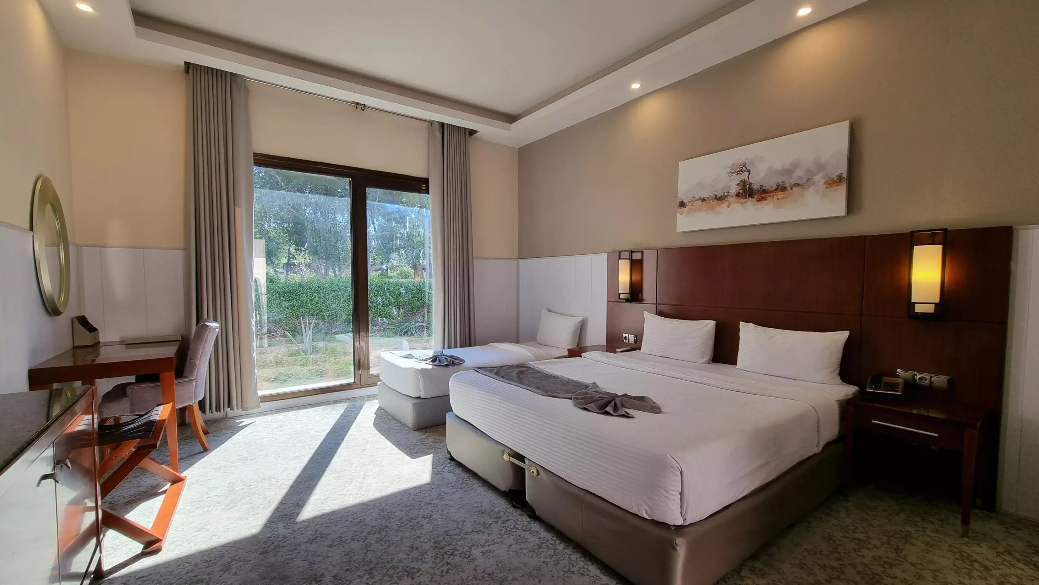 Alibaba https://cdn.alibaba.ir/ostorage/hotel-accommodation-images/67c440a631ce2147606d062b_کابانا استاندارد سه نفره.webp